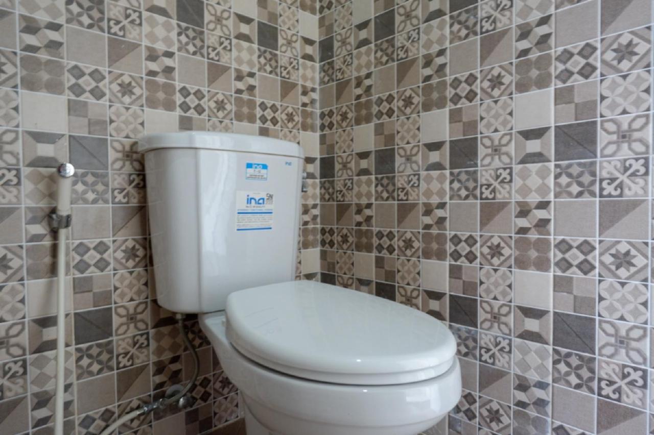 Reddoorz Hostel Near Kota Lama سيمارانغ المظهر الخارجي الصورة